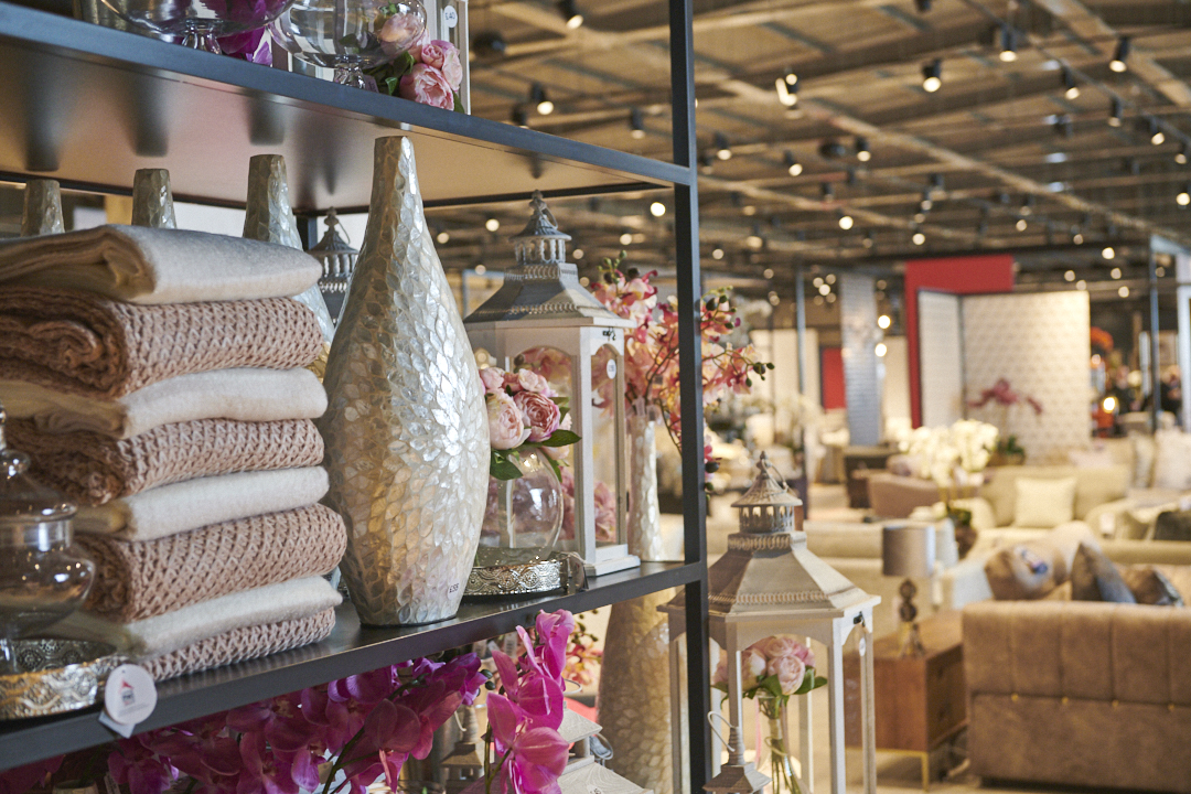 Home furniture store near me discount