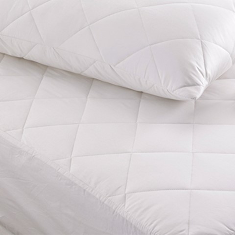 The Fine Bedding Company Deep Filled Cotton Mattress Protector