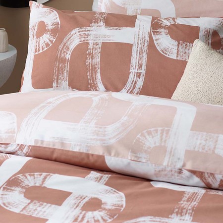 Hoem Tuba Pink Abstract Cotton Duvet Cover Set image