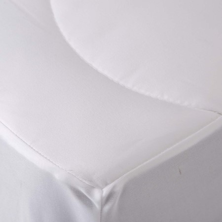 The Fine Bedding Company Spundown Mattress Protector image