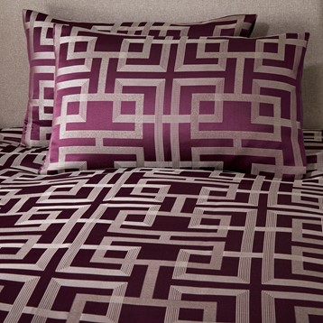 Soiree Bardon Damson Jacquard Duvet Cover Set Image