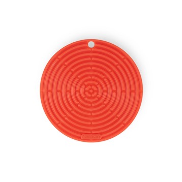 Le Creuset Volcanic Round Cool Tool Image