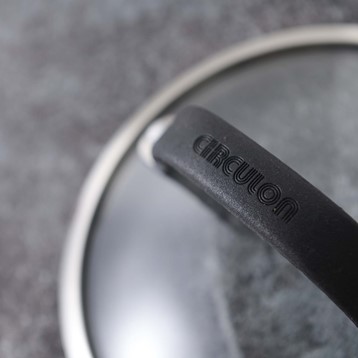 Circulon Premier Professional 5 Piece Pot Set Image