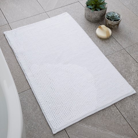 Catherine Lansfield White Bobble Bathmat