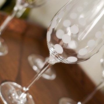Mikasa Cheers Red Wine Glasses - Set of 4 Image
