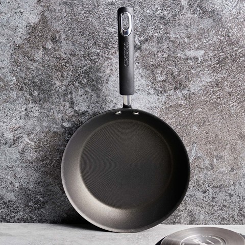 Circulon Total Hard Anodised Aluminium Frying Pan - 22cm