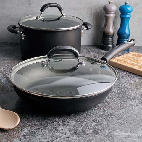 Circulon Total Hard Anodised Aluminium Covered Skillet Pan - 31cm