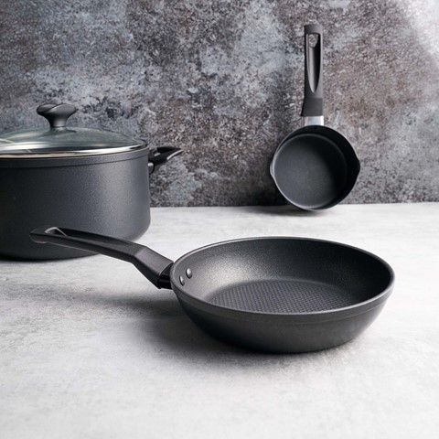 Prestige x9 Tougher Frying Pan - 21cm