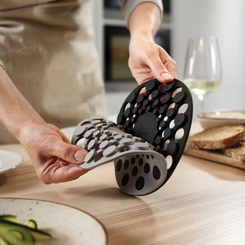 Joseph Joseph Spot On Set of 2 Silicone Trivets Image