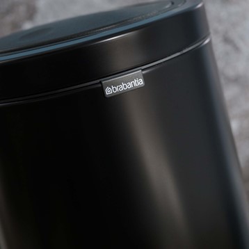 Brabantia Matt Black Touch Bin Flat Lid Image