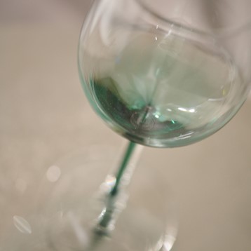 Denby Colours Set of 2 White Wine Glasses - Green Image
