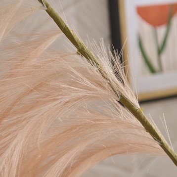 Blush Pink Artificial Pampas Stem Image