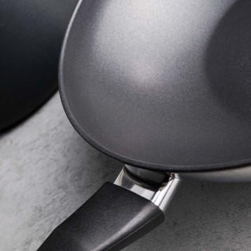 Prestige 9x Tougher Stirfry Wok - 30cm Image