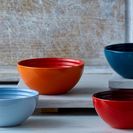 Le Creuset Volcanic Stoneware Small Snack Bowl primary image