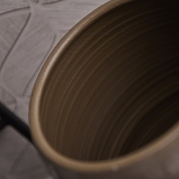 Lester Round Vase - Dark Grey Image