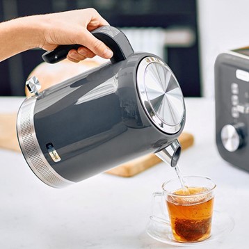 Breville Grey High Gloss Kettle Image
