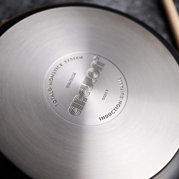 Circulon Style Hard Anodised Skillet - 25cm Image