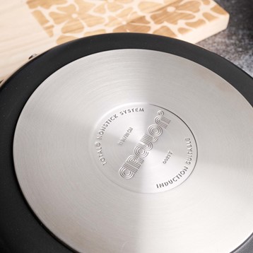 Circulon Total Hard Anodised Skillet Pan - 28cm Image