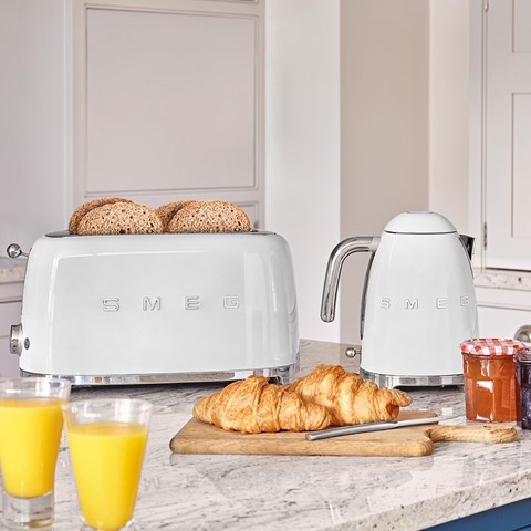 Smeg White 2 Slice Toaster