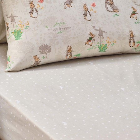 Peter Rabbit Classic Fitted Sheet primary image