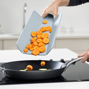 Joseph Joseph Blue Folding Chopping Boards Image