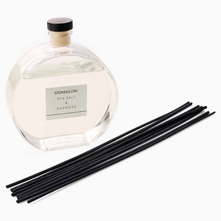 Sea Salt & Oakmoss Large Reed Diffuser image
