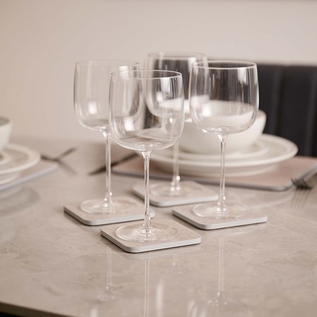 LSA Borough Wine Glass Set of 4 primary image