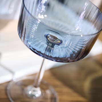 LSA Gems Champagne Sapphire Glass Set of 4 Image