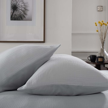 The Lyndon Company St Quentin Grey Duvet Set Image