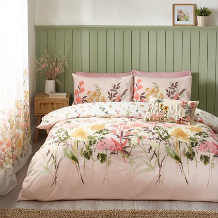 Catherine Lansfield Countryside Pink Floral Duvet Set primary image