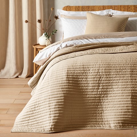 Quilted Lines Cream Bedspread