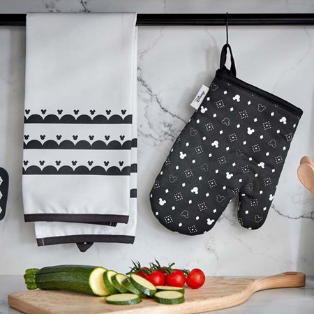 Prestige Disney Mono Charcoal Single Oven Glove primary image