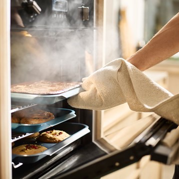 Joseph Joseph Nest Shallow Set of 3 Trays Image