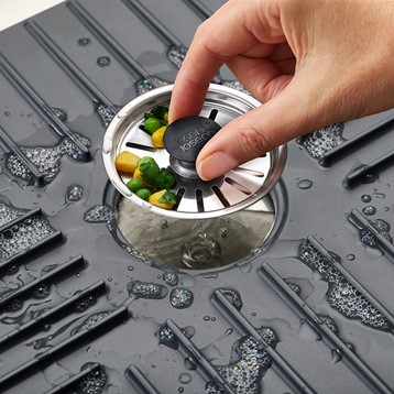 Joseph Joseph Small Sink Shield Protector Image