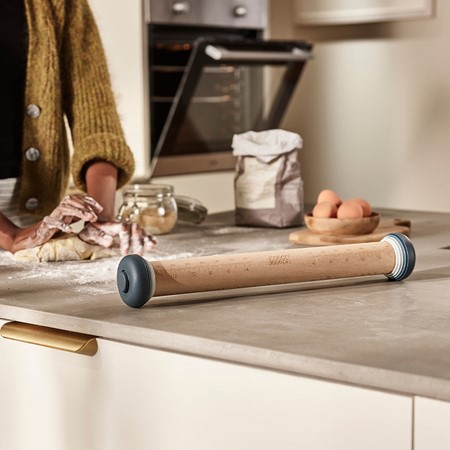 Joseph Joseph Adjustable Blue Rolling Pin primary image