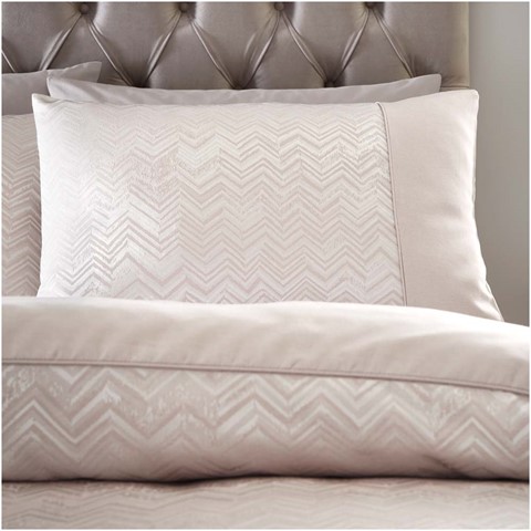 Antibes Pink Duvet Set