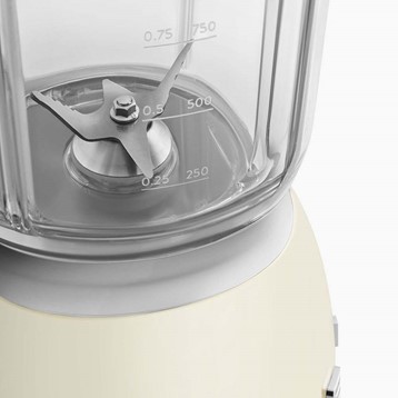 Smeg Cream 50s Style Blender Image