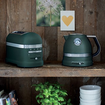 KitchenAid Green Kettle Image