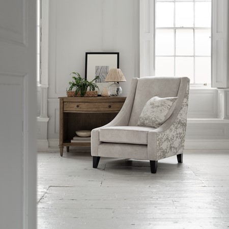 Cartier Throne Chair lifestyle image