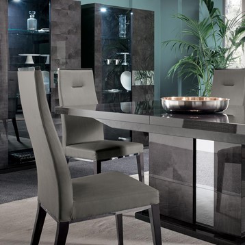 Chieti Extending Dining Table Image
