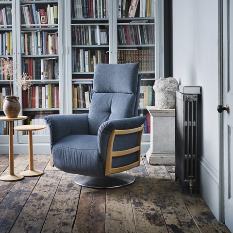 Ercol Ginosa Manual Recliner Armchair