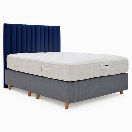 Harrison Spinks Sogno 10500 Divan Set primary image
