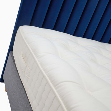 Harrison Spinks Sogno 10500 Divan Set Image