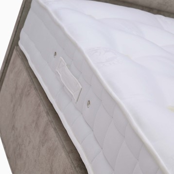 Hypnos Legacy Posture Support Divan Set Image