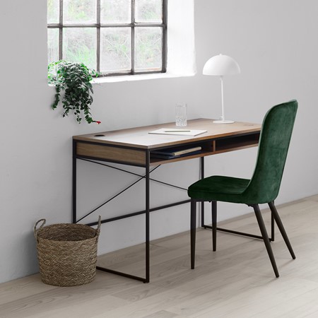 Kansas Desk image