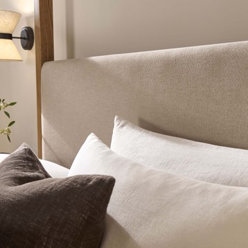 Serene Poster Bed Frame Image
