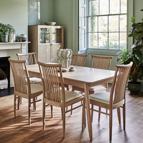 Ercol Teramo Medium Extending Dining Table